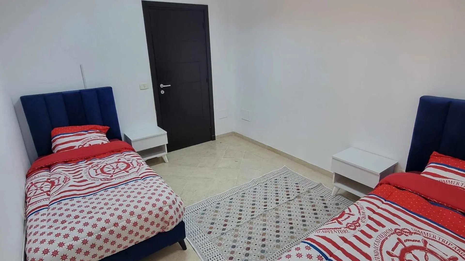 Spacious Apartment Ennasr 2 Ariana